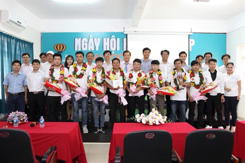 lhu vô địch sem 2018